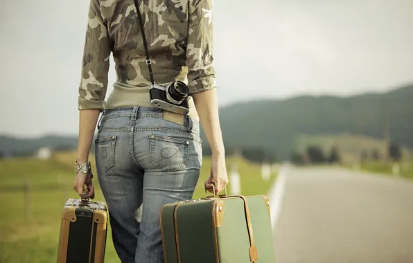 Picture road, girl, the camera, bracelet, suitcases