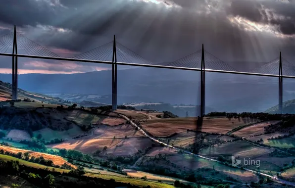Picture clouds, rays, mountains, France, field, viaduct, the valley of the river tarn, Millau