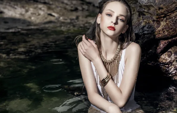 Picture look, water, decoration, style, river, mood, model, necklace