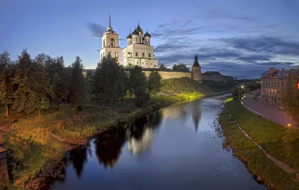 Picture the city, the Kremlin, Pskov
