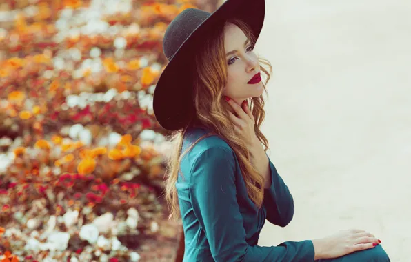 Picture look, girl, face, style, hair, hat, dress, lipstick, coat