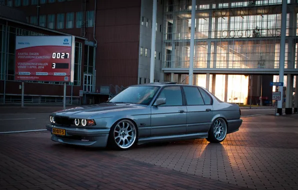 Picture BMW, Tuning, Classic, BMW, Lights, Drives, Tuning, E32, Rollers, Old school