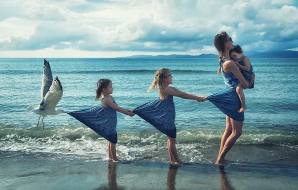Picture shore, girls, Seagull, surf, mom