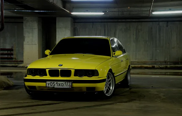 Picture yellow, BMW, Parking, E34