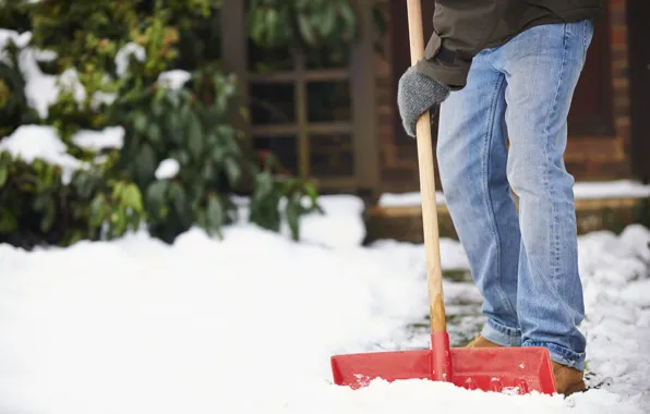 Picture winter, snow, jeans, snow shovel