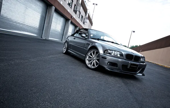 Picture the building, BMW, silver, BMW, convertible, E46, the front part, silvery, Cabrio