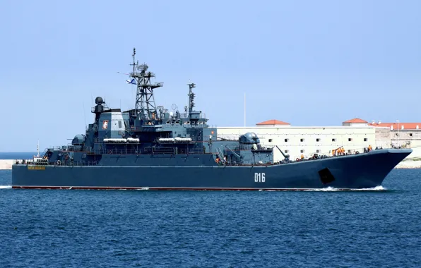 Picture Navy, landing ship, 775 project, &quot;George&quot;, BDK, The Northern Fleet