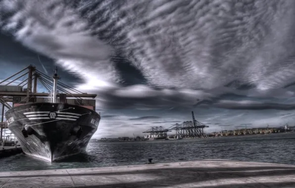 Picture Water, Clouds, Sea, Port, Pier, The ship, A container ship, Tank, Terminal, MSC, Eleni, Storm