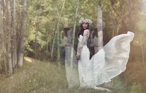 Picture dress, the bride, wreath, wedding