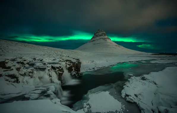 Picture snow, night, rocks, mountain, waterfall, Northern lights, the volcano, Iceland, Kirkjufell