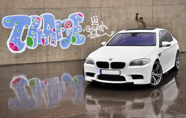 Picture machine, auto, graffiti, BMW, white, F10