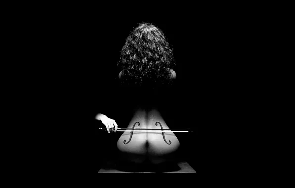 Picture creative, cello, waist
