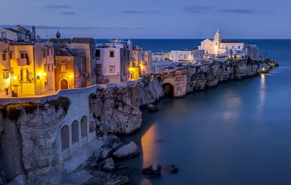 Picture sea, rocks, building, Italy, Italy, Apulia, The Adriatic sea, Adriatic Sea, Vieste, Vieste, Apulia