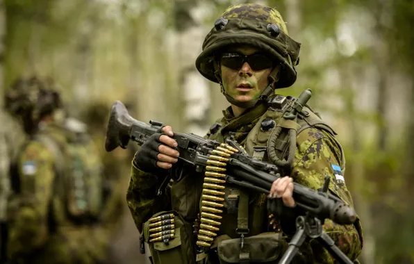Picture weapons, soldiers, Estonian Army