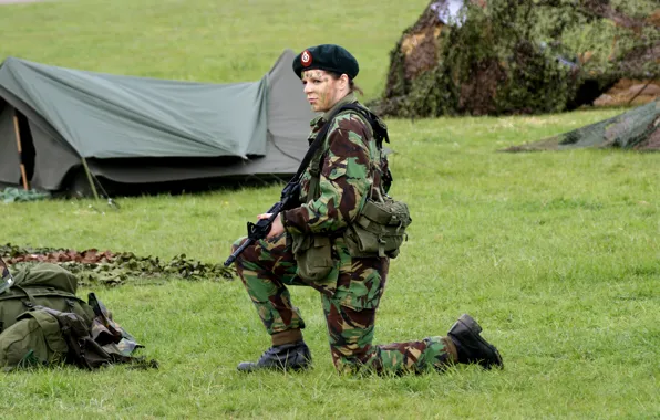 Picture grass, girl, weapons, soldiers, tent, equipment, uniform, camp