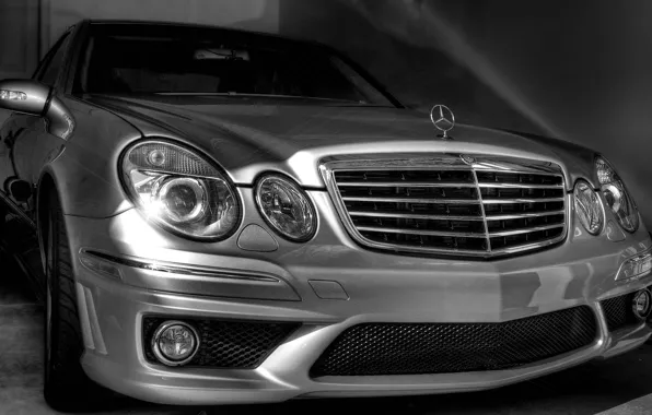 Picture Mercedes, serebro, w211