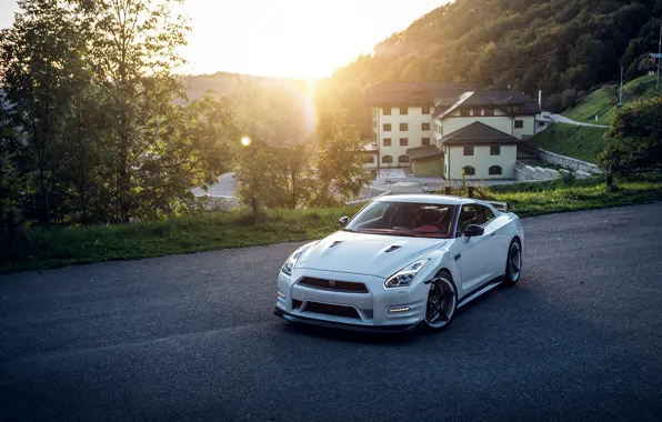 Picture Nissan, GT-R, Home, White, Street
