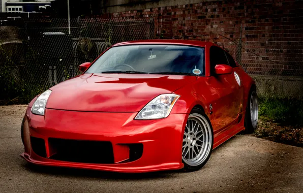 Picture fire, red, Nissan, 350Z