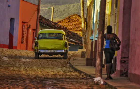 Picture summer, girl, street, home, back, car, the sidewalk, Cuba, sunlight, Sancti Spiritus, Trinidad