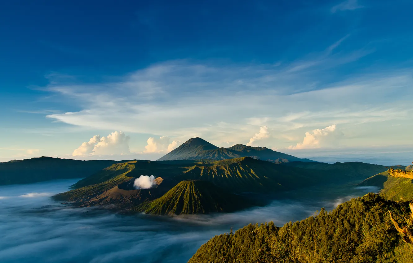 Photo wallpaper spring, Java, Tengger, volcanic complex-the Caldera TenGer, active volcano Bromo, Indonesia, By regentzs