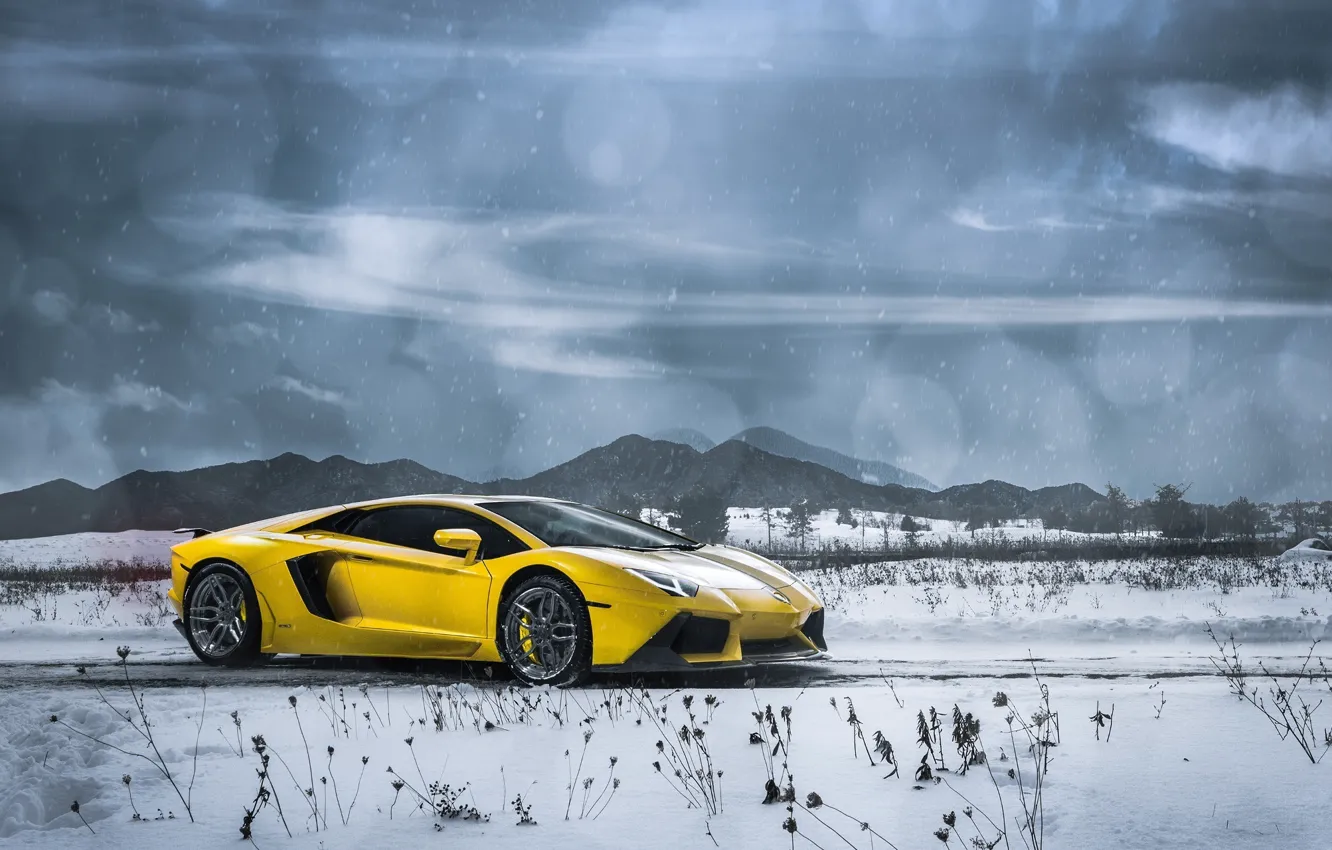 Photo wallpaper Lamborghini, Clouds, Front, Snow, Yellow, LP700-4, Aventador, Supercars, Mountains, Wheels, ADV.1