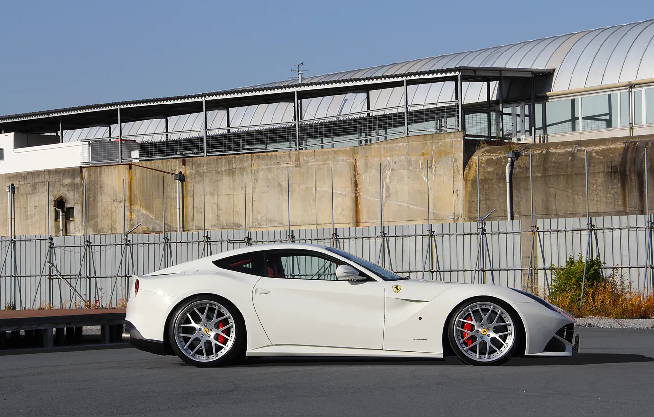 Photo wallpaper profile, white, ferrari, Ferrari, drives, Berlinetta, f12 berlinetta, Beli