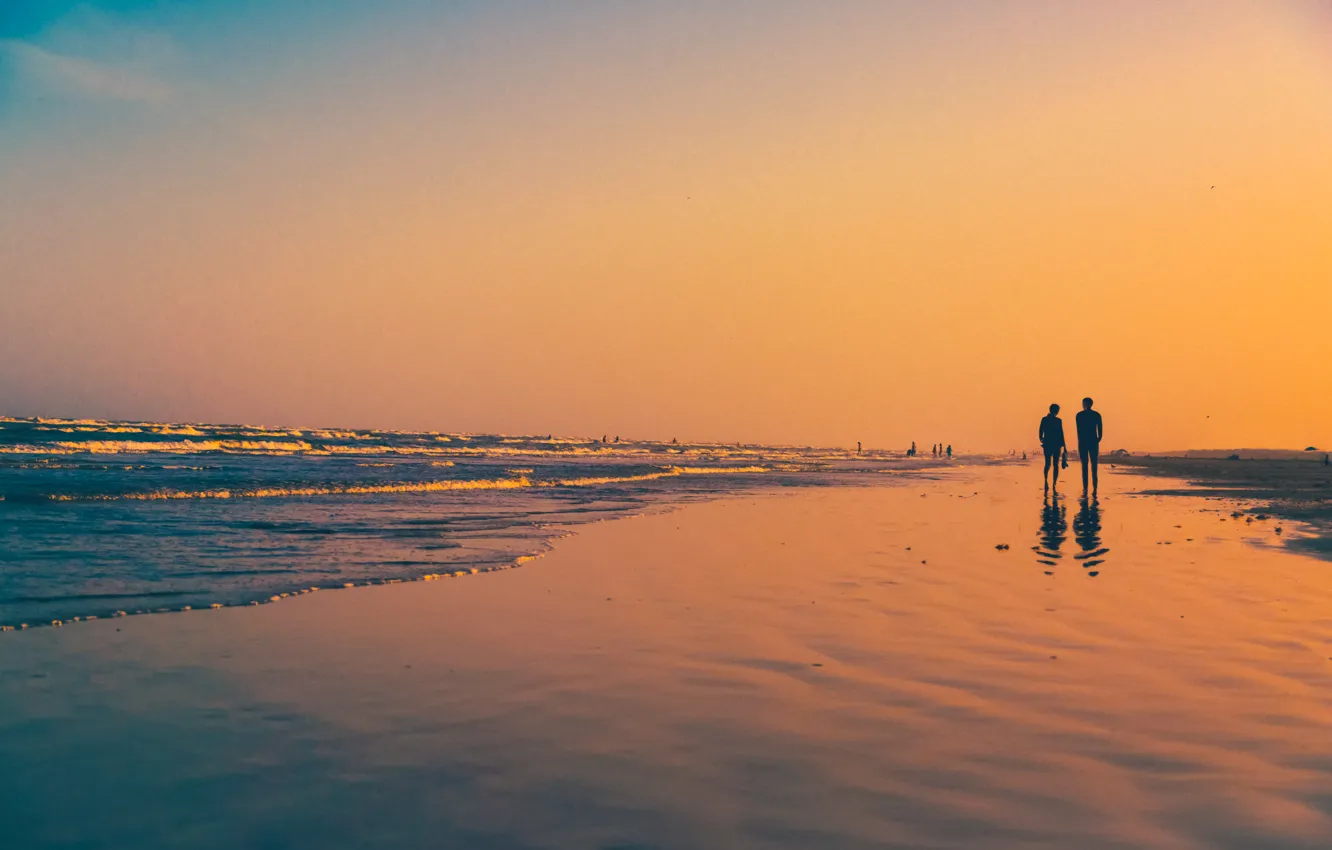 Photo wallpaper wave, beach, sunset, reflection, people, mirror, pair, walking, orange sky