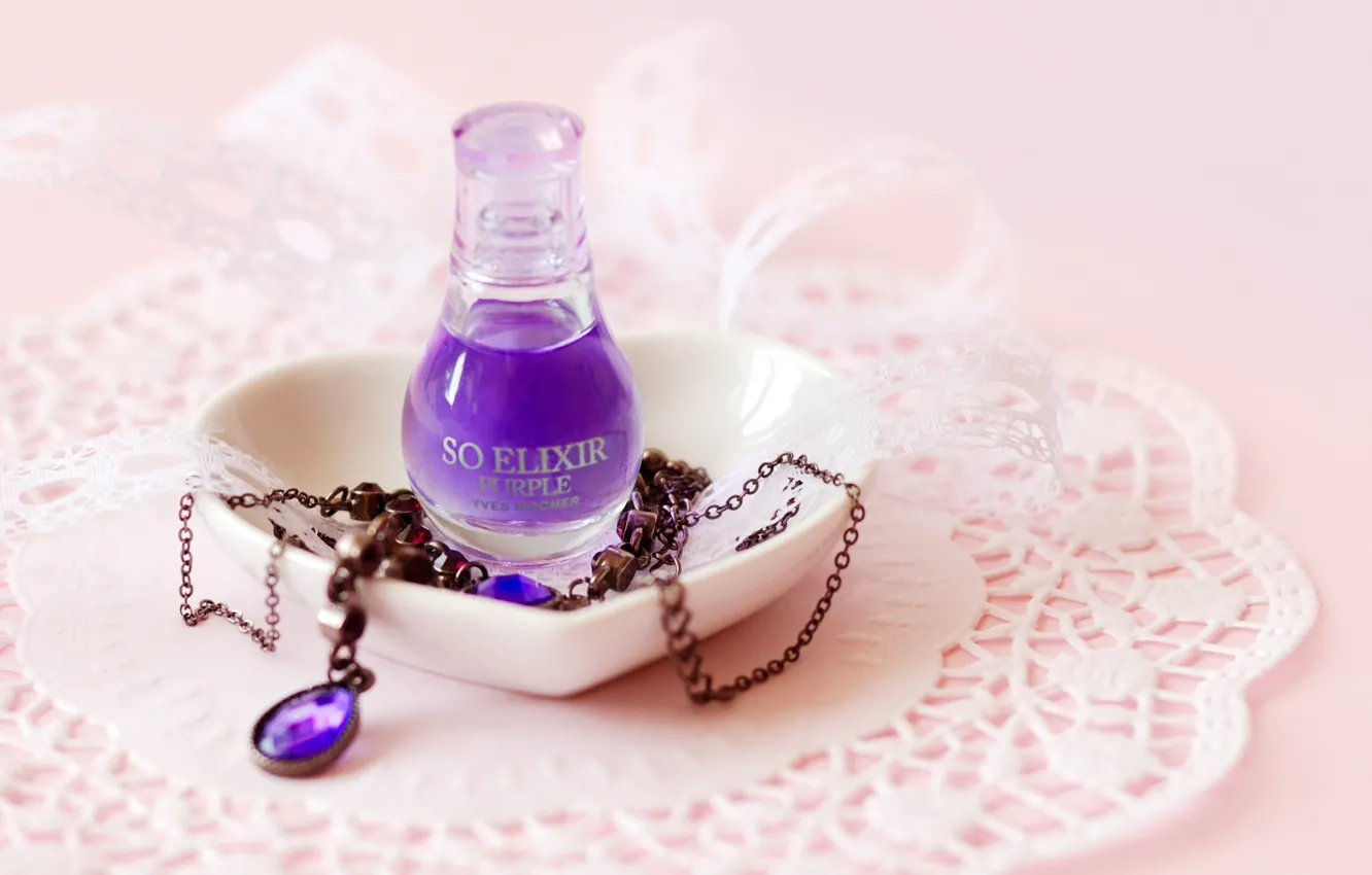 Photo wallpaper purple, style, background, Wallpaper, stone, liquid, necklace, decoration, lace, chain, wallpapers, napkin, accessory, elixir