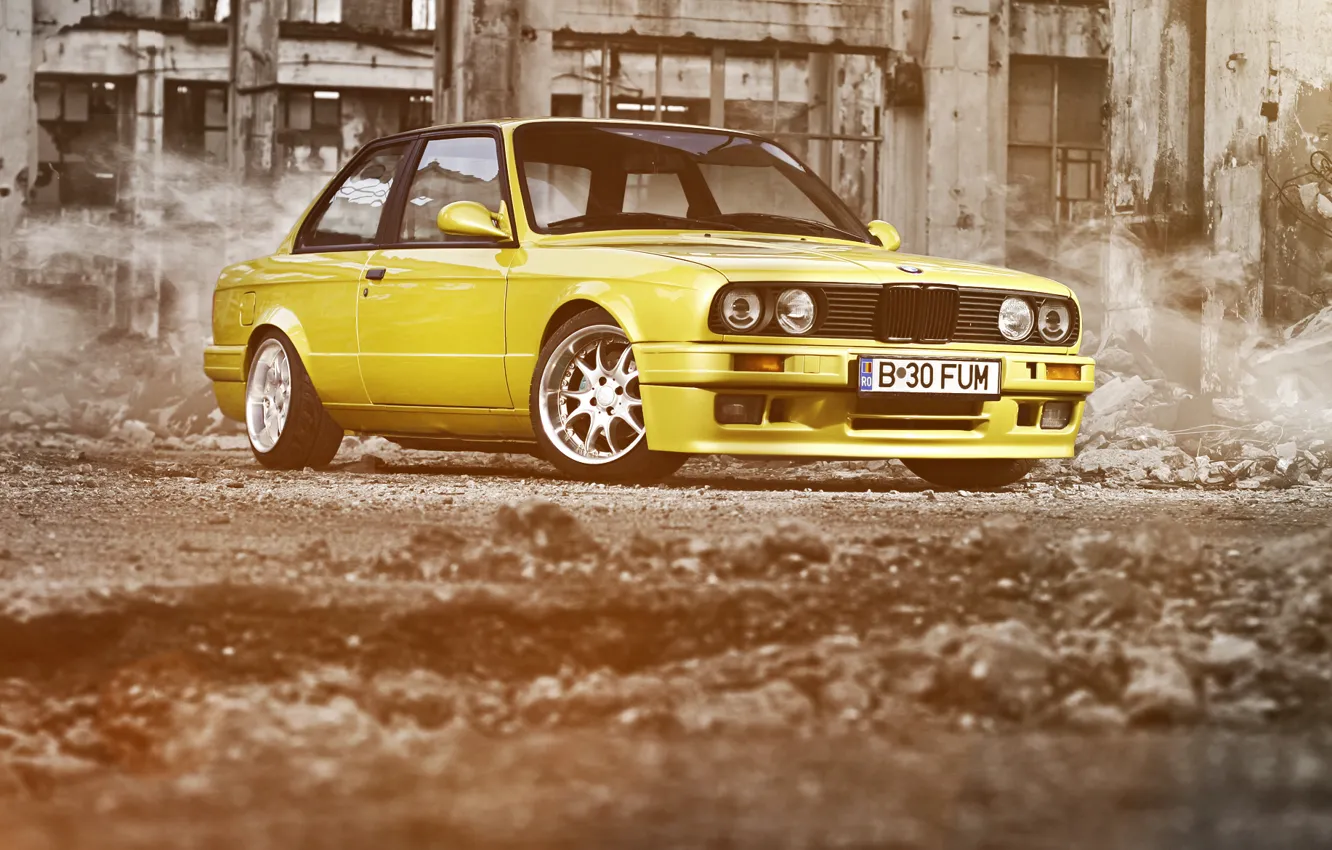 Photo wallpaper yellow, BMW, BMW, ruins, yellow, Coupe, E30, 3 Series