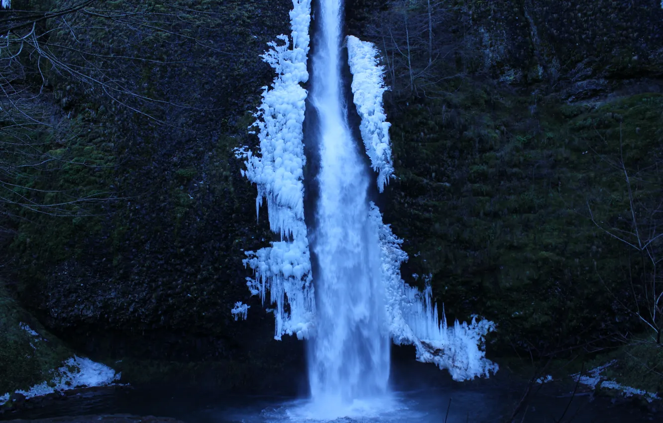 Photo wallpaper ice, water, rocks, if, Horsetail Falls